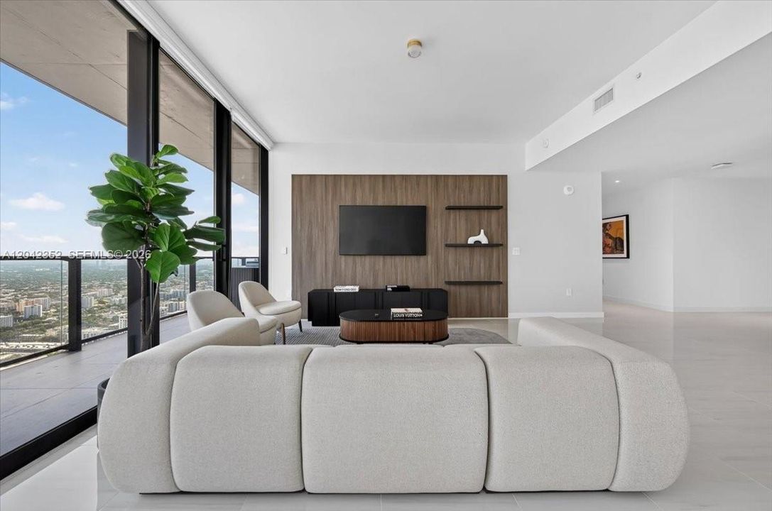 For Sale: $7,500,000 (4 beds, 4 baths, 2693 Square Feet)