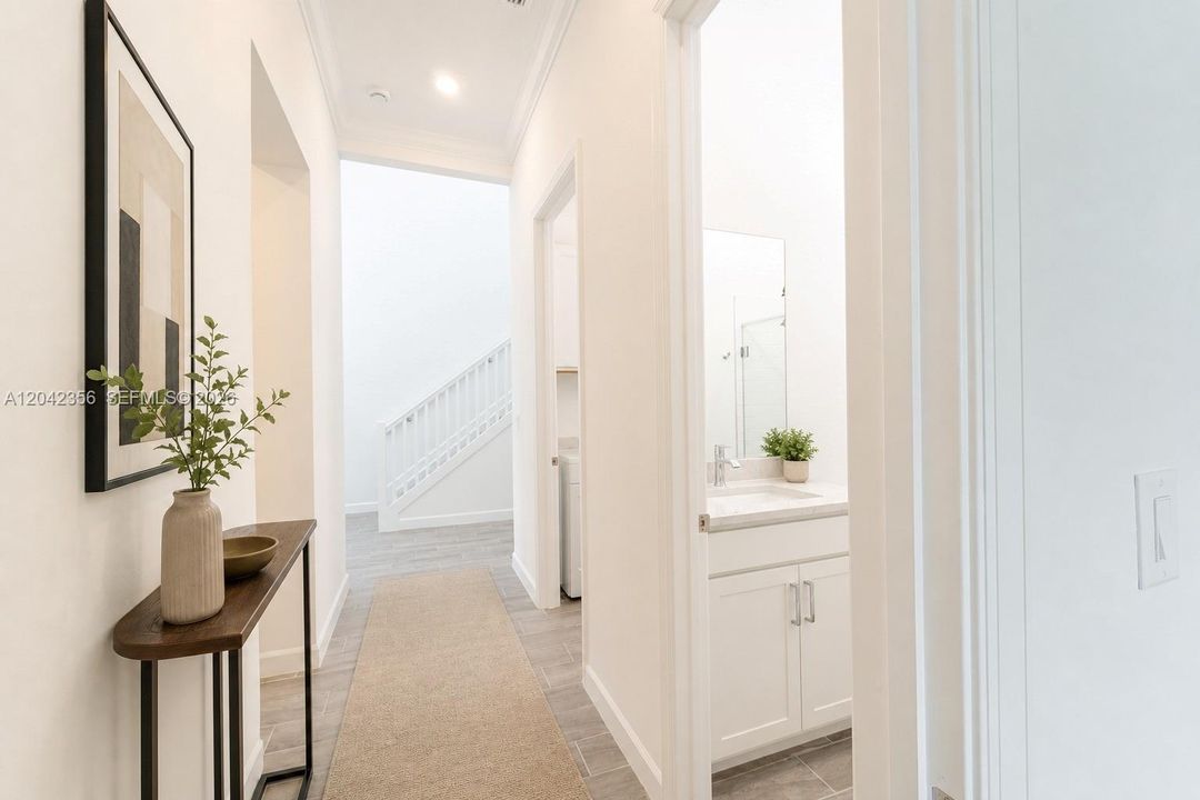 For Sale: $995,000 (5 beds, 4 baths, 3150 Square Feet)