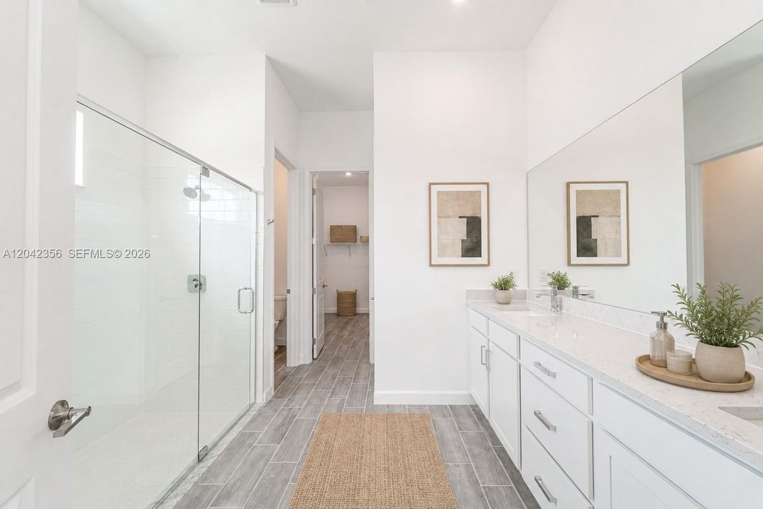 For Sale: $995,000 (5 beds, 4 baths, 3150 Square Feet)