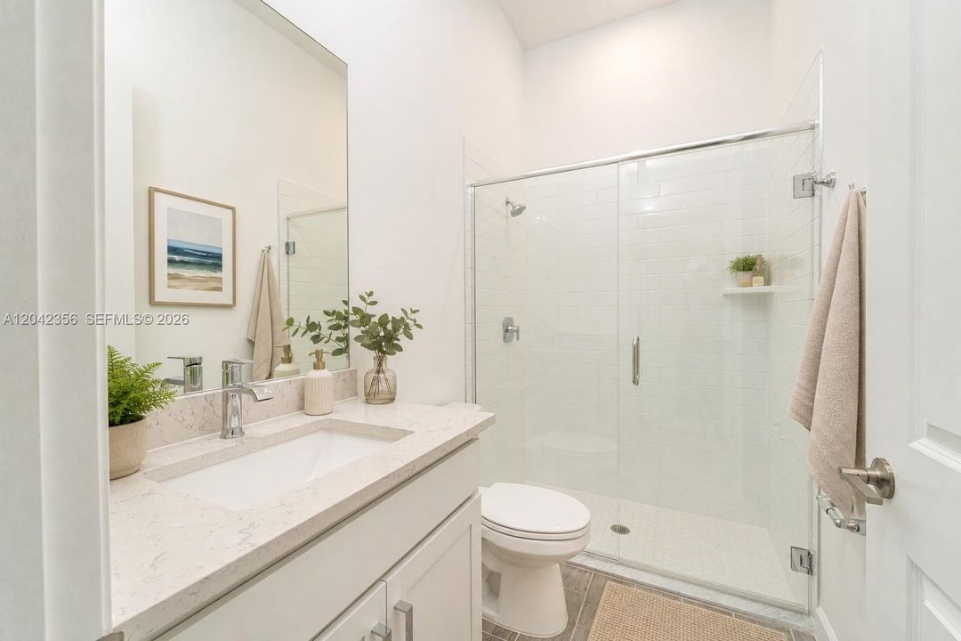 For Sale: $995,000 (5 beds, 4 baths, 3150 Square Feet)