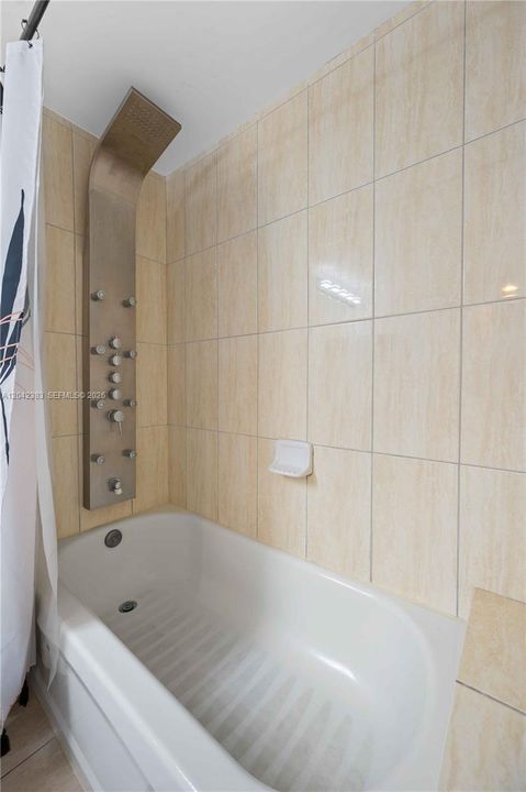 На продажу: $399,000 (1 спален, 1 ванн, 791 Квадратных фут)