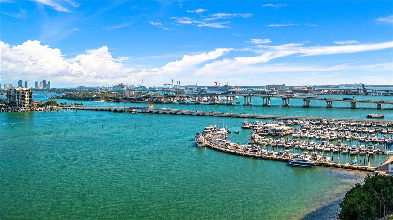 На продажу: $399,000 (1 спален, 1 ванн, 791 Квадратных фут)
