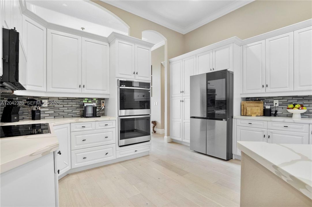 Kitchen Full View