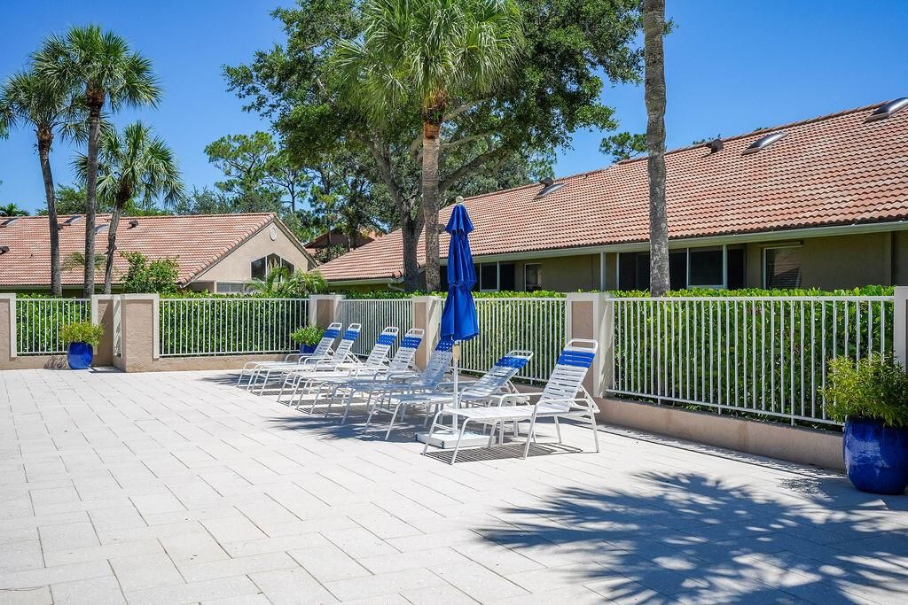 1143Duncancir103-8