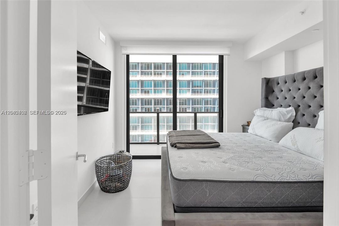 В аренду: $3,500 (1 спален, 1 ванн, 570 Квадратных фут)