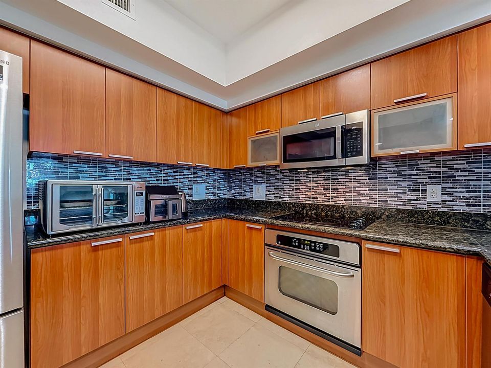 14951 Royal Oaks Lane #505-13