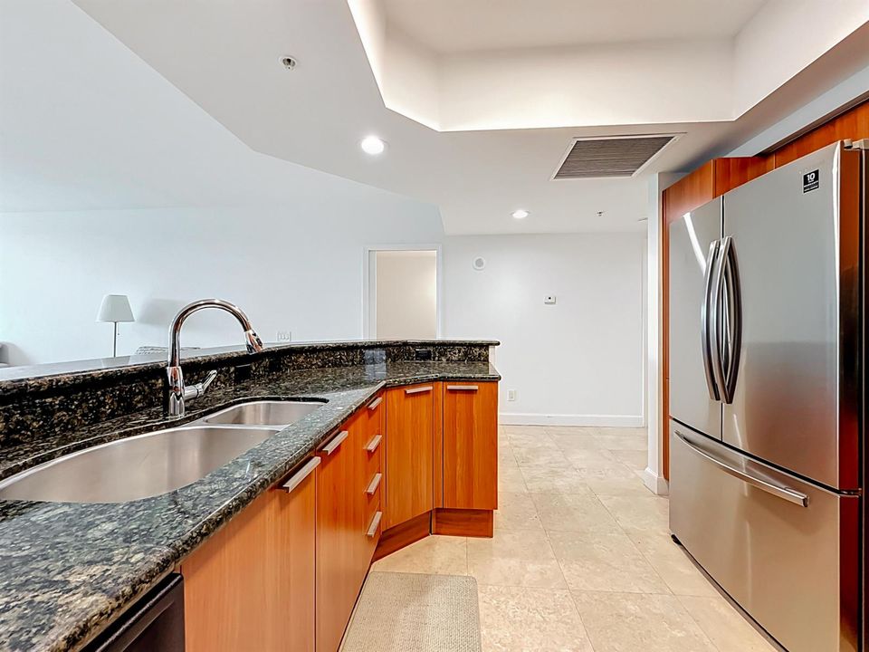14951 Royal Oaks Lane #505-14