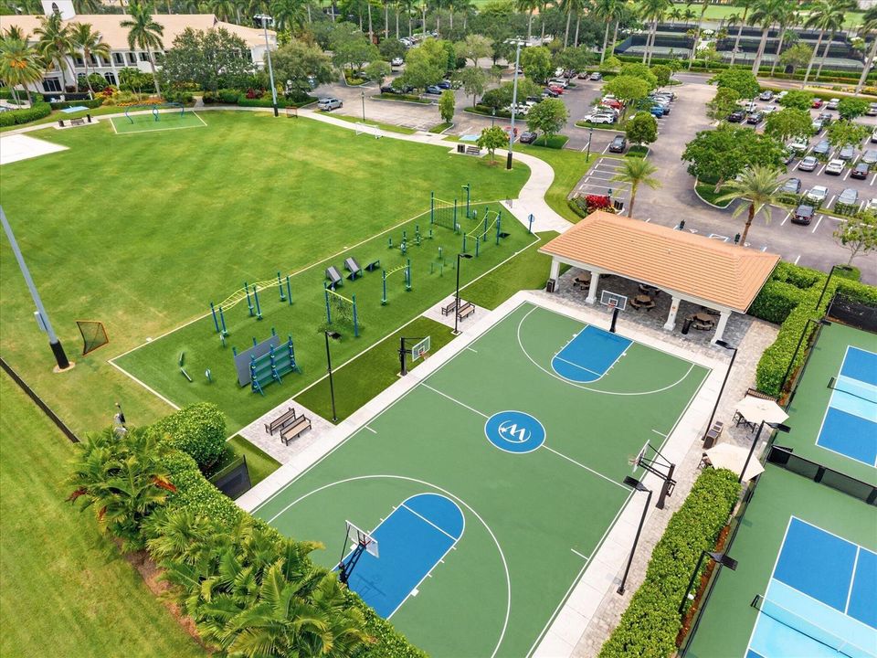 Woodfiled Country Club