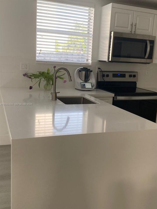 En Renta: $3,850 (3 camas, 2 baños, 1620 Pies cuadrados)
