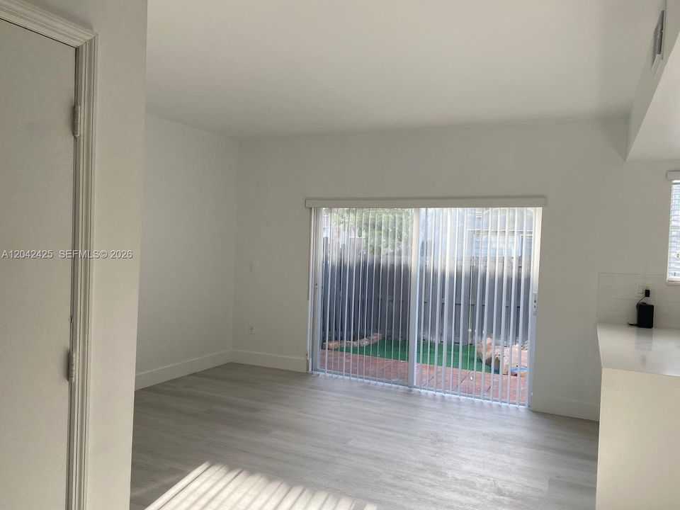 En Renta: $3,850 (3 camas, 2 baños, 1620 Pies cuadrados)