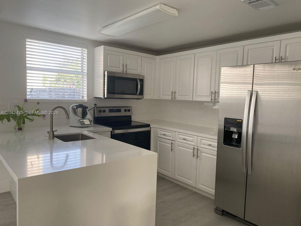 En Renta: $3,850 (3 camas, 2 baños, 1620 Pies cuadrados)