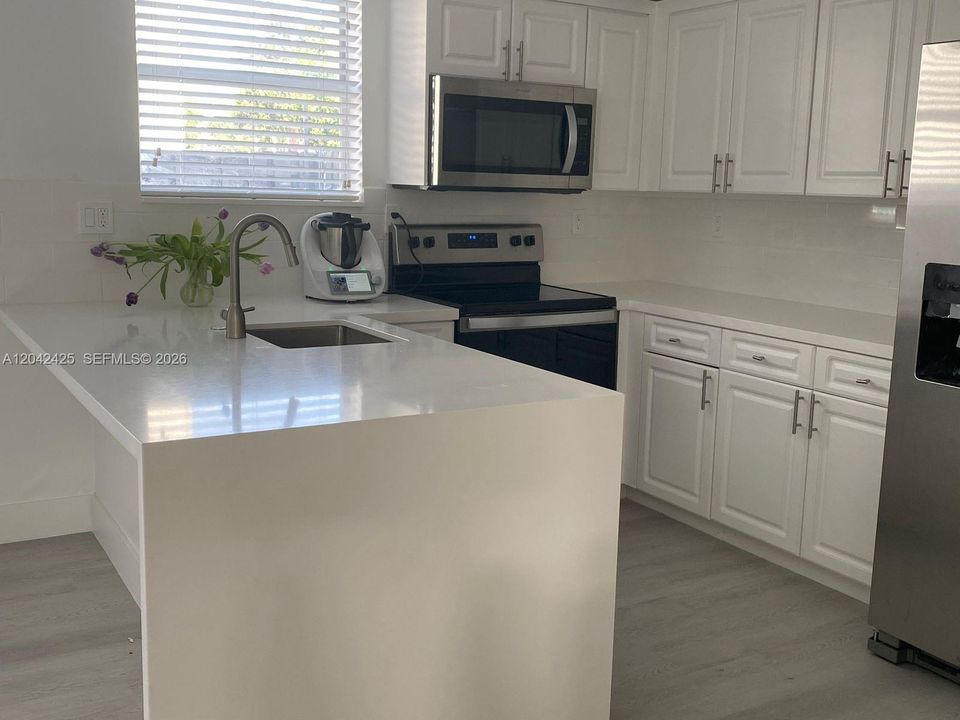 En Renta: $3,850 (3 camas, 2 baños, 1620 Pies cuadrados)
