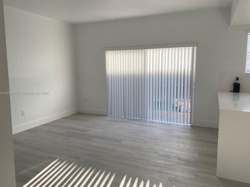 En Renta: $3,850 (3 camas, 2 baños, 1620 Pies cuadrados)