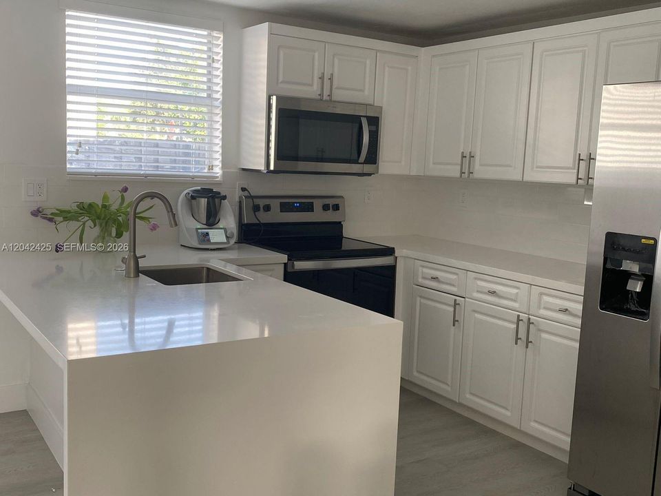 En Renta: $3,850 (3 camas, 2 baños, 1620 Pies cuadrados)