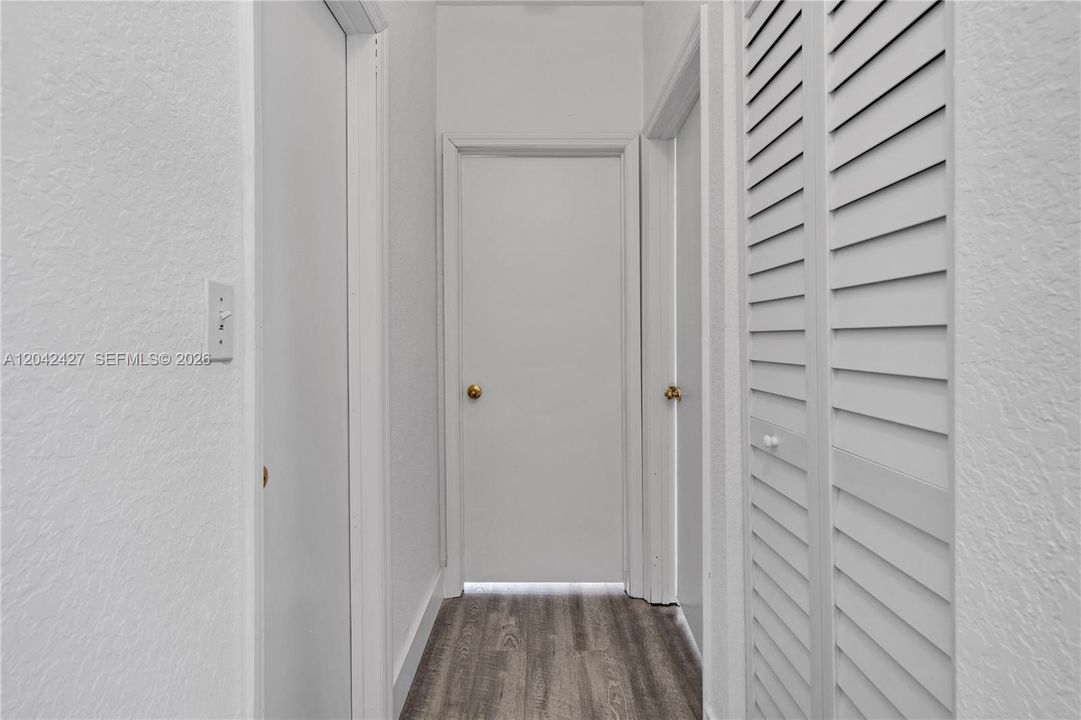 На продажу: $875,000 (5 спален, 4 ванн, 2698 Квадратных фут)