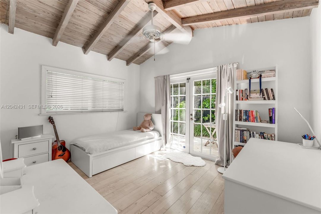 For Rent: $14,800 (4 beds, 3 baths, 2959 Square Feet)