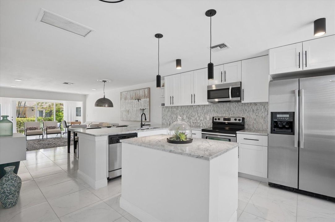 03-Mamone-13725 Flora Pl #C-3