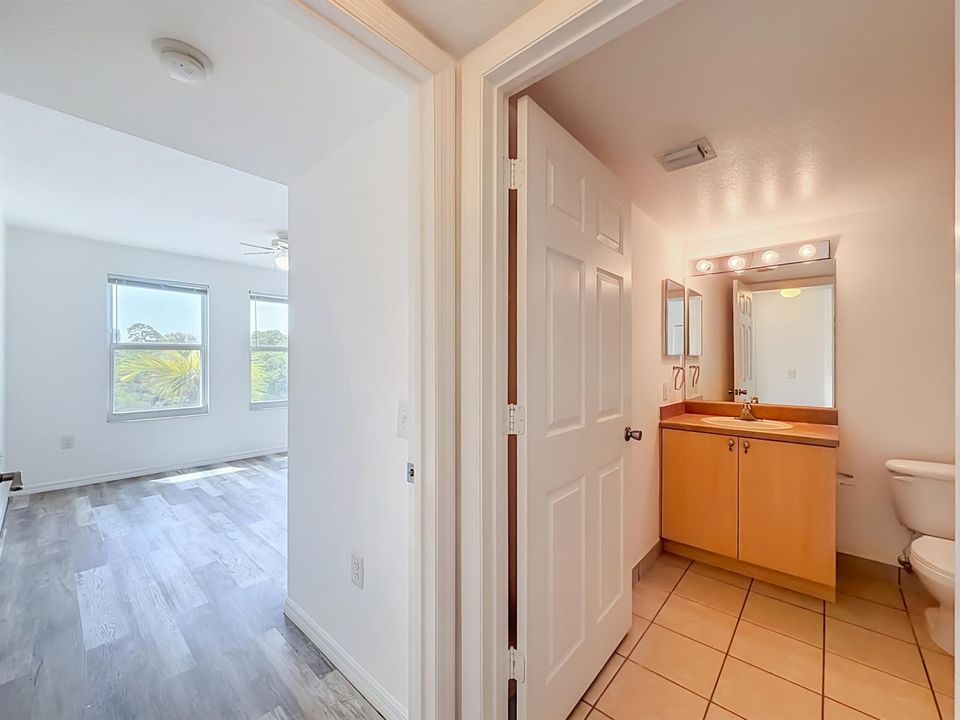 1119 Villa Circle-38