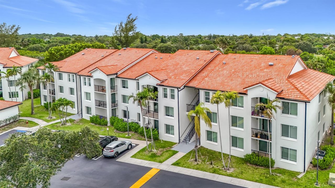 1119 Villa Circle-4
