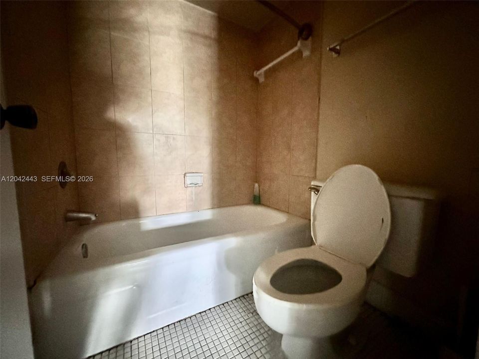 В аренду: $1,500 (1 спален, 1 ванн, 1000 Квадратных фут)