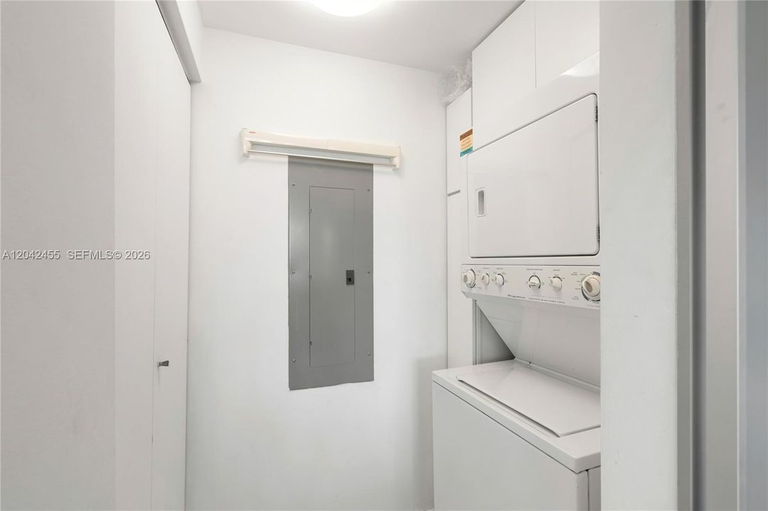 На продажу: $825,000 (1 спален, 1 ванн, 914 Квадратных фут)