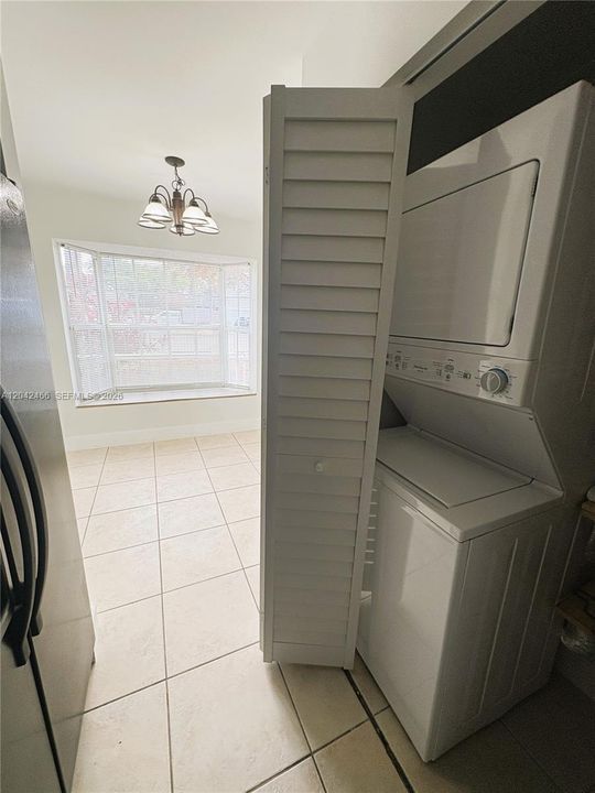 В аренду: $2,900 (3 спален, 2 ванн, 1444 Квадратных фут)