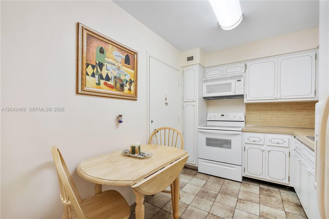 На продажу: $455,000 (1 спален, 1 ванн, 950 Квадратных фут)
