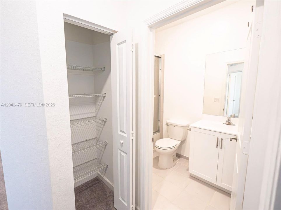 En Renta: $2,700 (3 camas, 2 baños, 1695 Pies cuadrados)