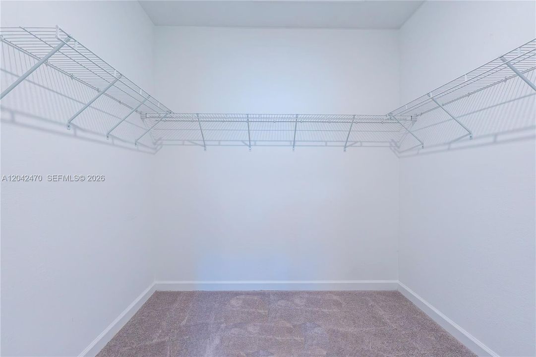 En Renta: $2,700 (3 camas, 2 baños, 1695 Pies cuadrados)