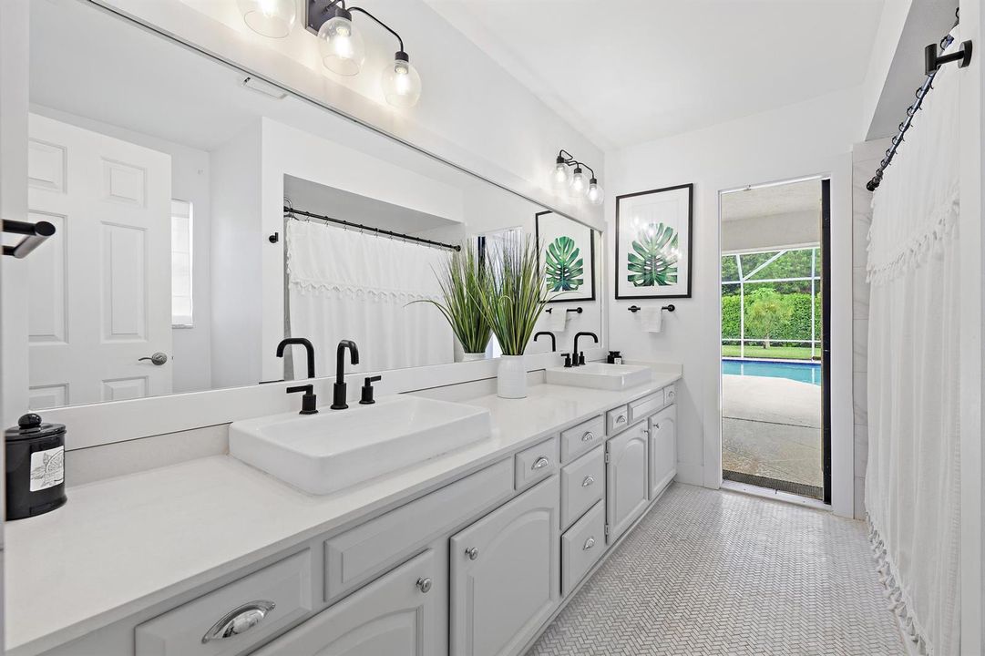 14039 Greentree Trail-16