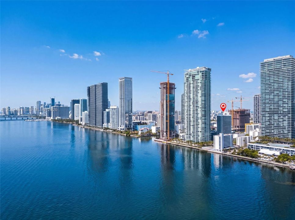 For Sale: $749,000 (2 beds, 2 baths, 1380 Square Feet)