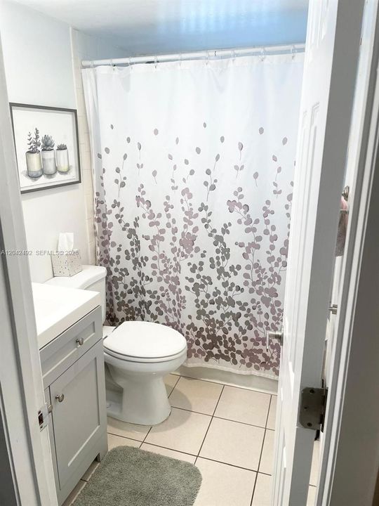 For Sale: $285,000 (3 beds, 2 baths, 1155 Square Feet)