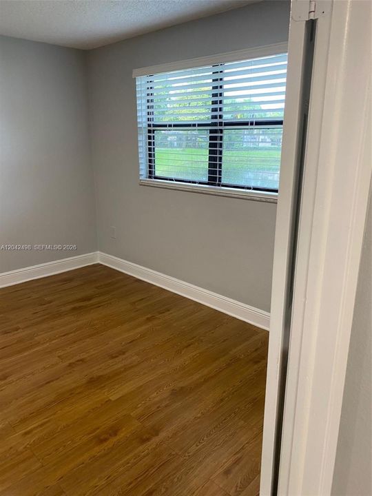 For Rent: $2,300 (2 beds, 2 baths, 986 Square Feet)