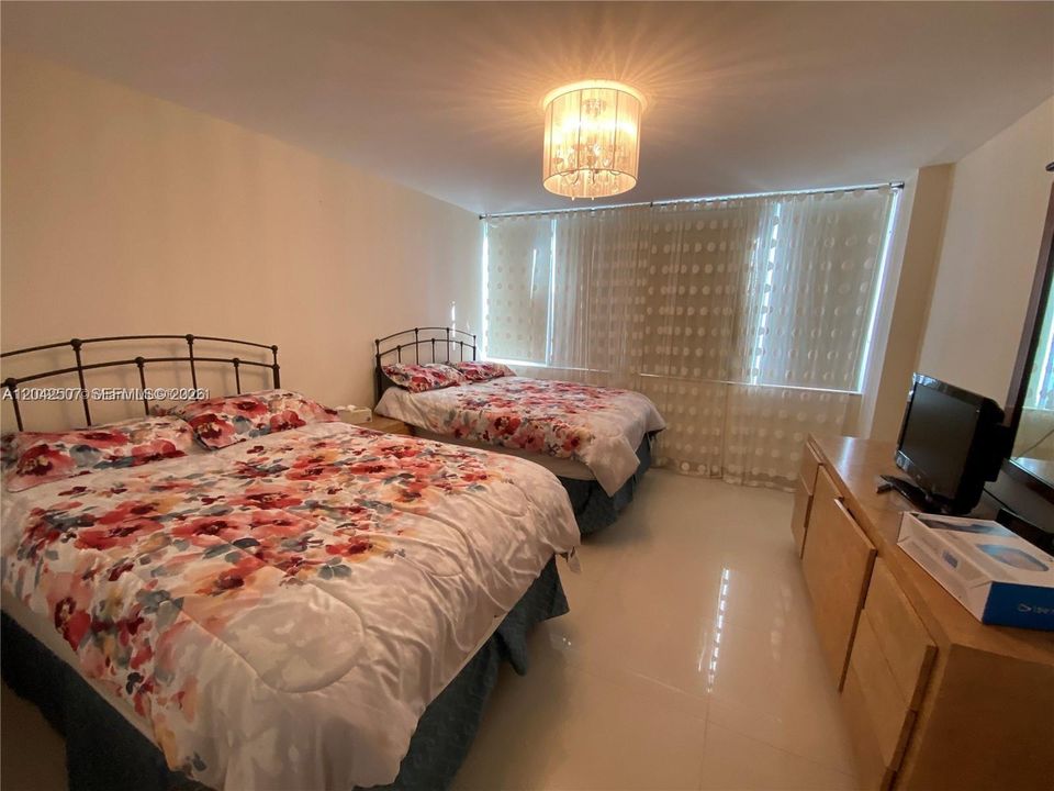 На продажу: $659,000 (2 спален, 2 ванн, 1312 Квадратных фут)