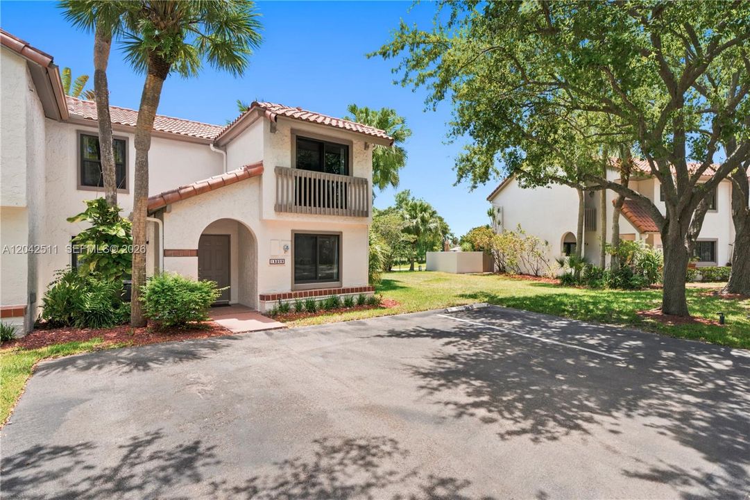 En Venta: $620,000 (3 camas, 2 baños, 1535 Pies cuadrados)