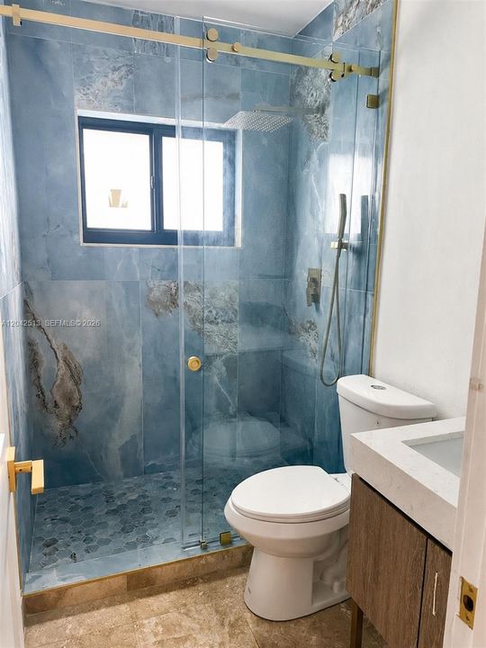 En Venta: $1,099,000 (3 camas, 2 baños, 1714 Pies cuadrados)