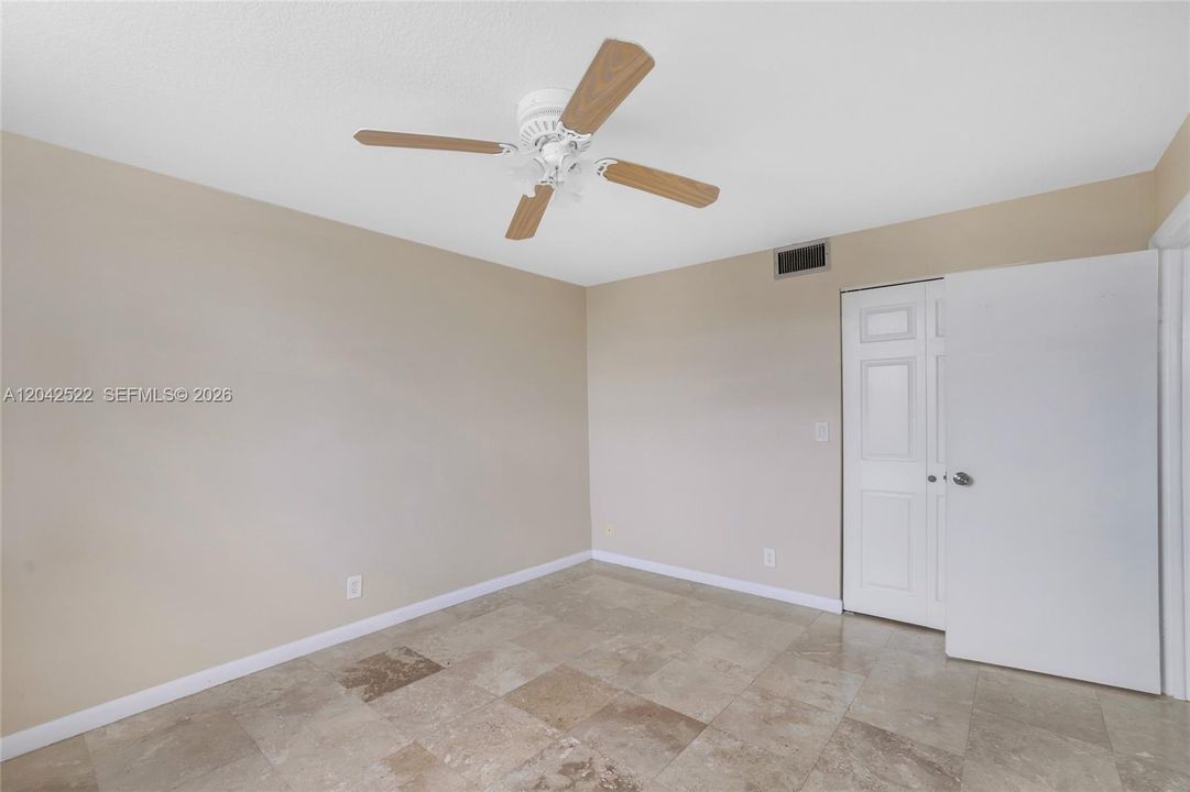 For Rent: $2,400 (2 beds, 2 baths, 1190 Square Feet)