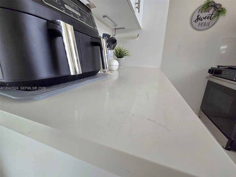 En Venta: $229,000 (2 camas, 1 baños, 794 Pies cuadrados)
