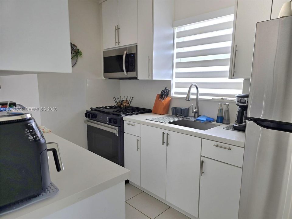 En Venta: $229,000 (2 camas, 1 baños, 794 Pies cuadrados)