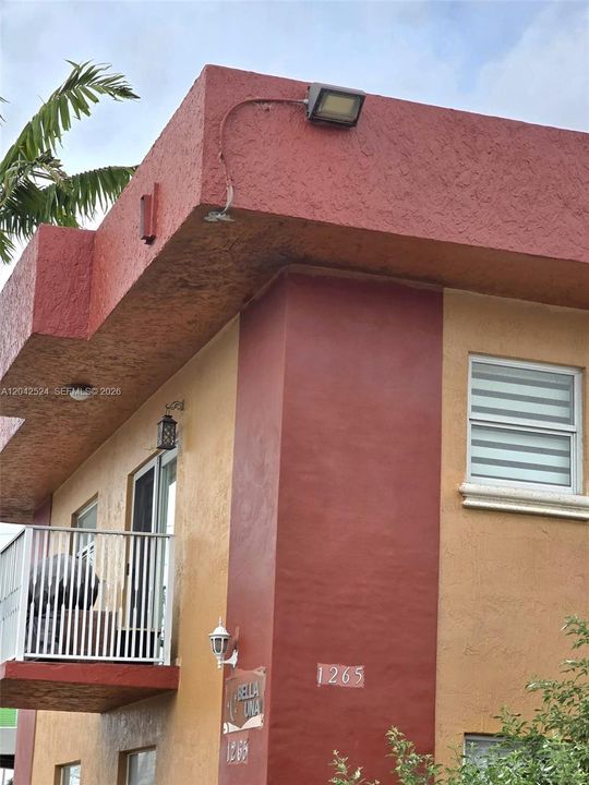 En Venta: $229,000 (2 camas, 1 baños, 794 Pies cuadrados)