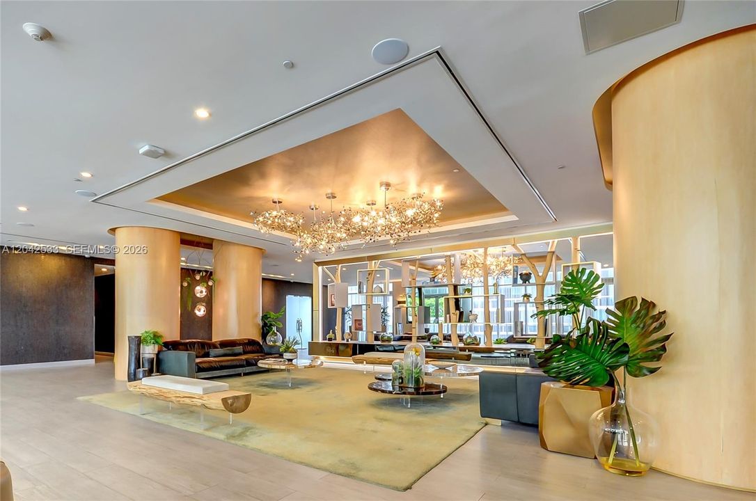 For Sale: $1,589,000 (3 beds, 3 baths, 1592 Square Feet)