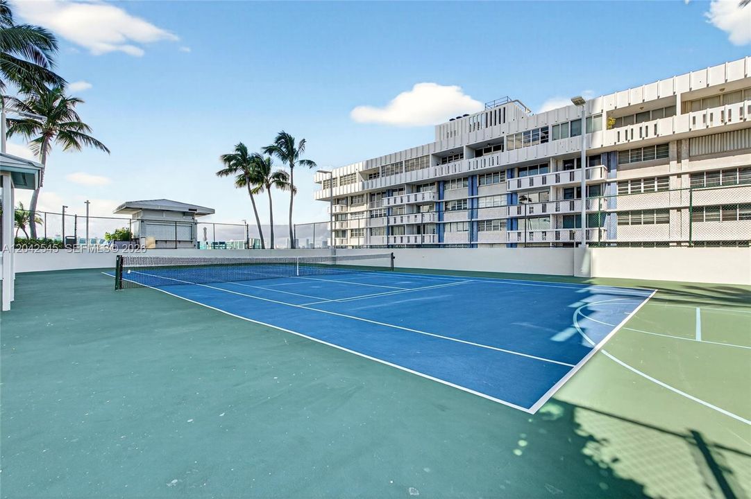 En Venta: $1,325,000 (3 camas, 2 baños, 1234 Pies cuadrados)
