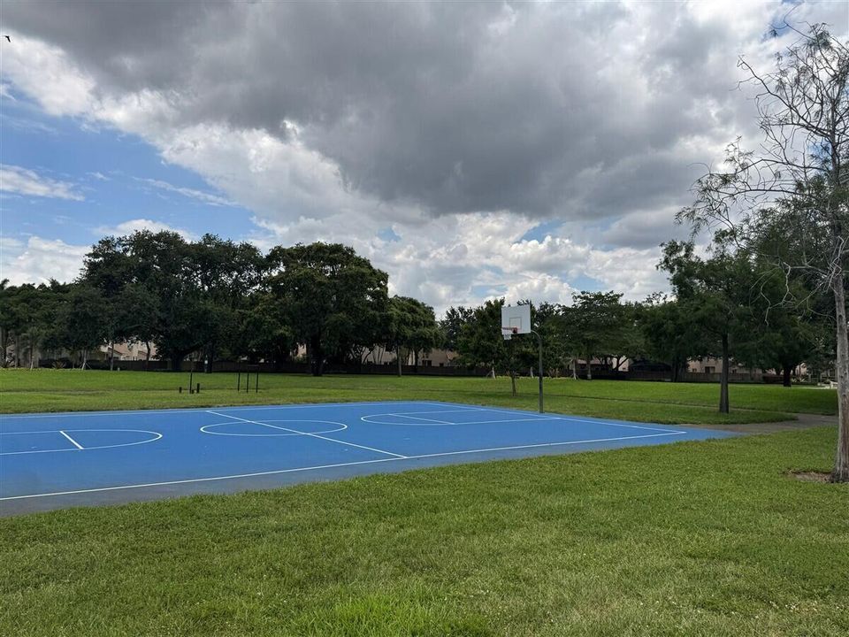 DeickePrkBBall