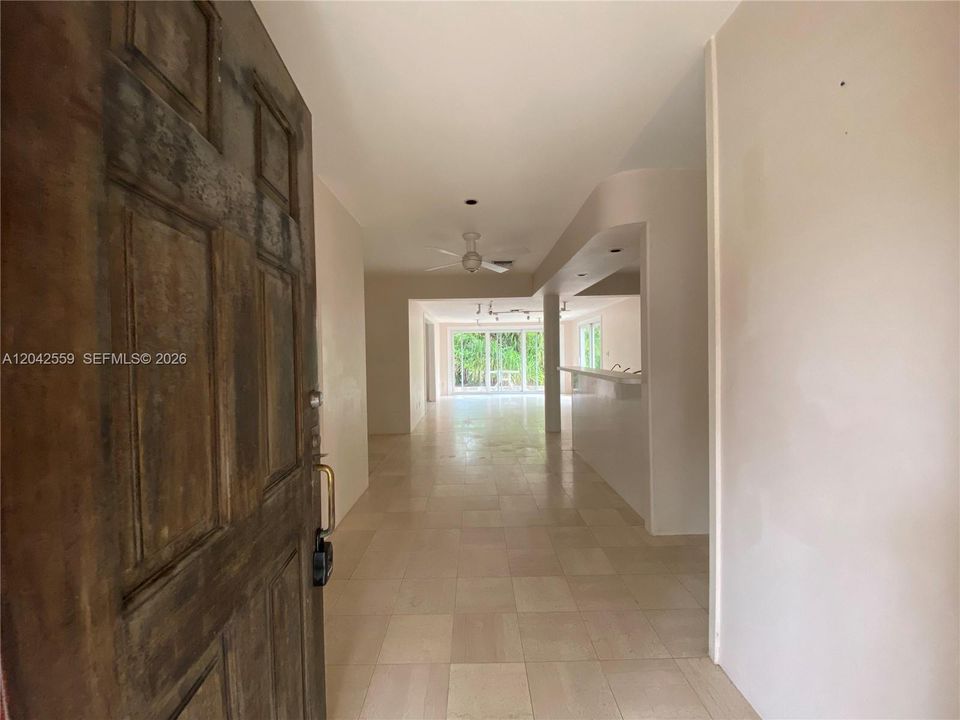 В аренду: $3,500 (2 спален, 2 ванн, 1458 Квадратных фут)