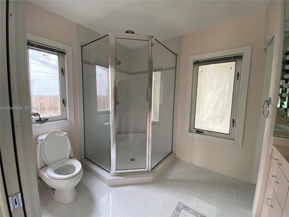 В аренду: $3,500 (2 спален, 2 ванн, 1458 Квадратных фут)