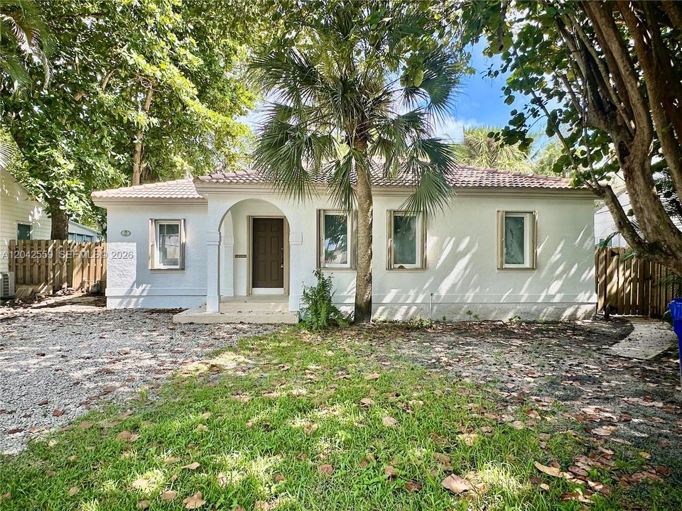 В аренду: $3,500 (2 спален, 2 ванн, 1458 Квадратных фут)