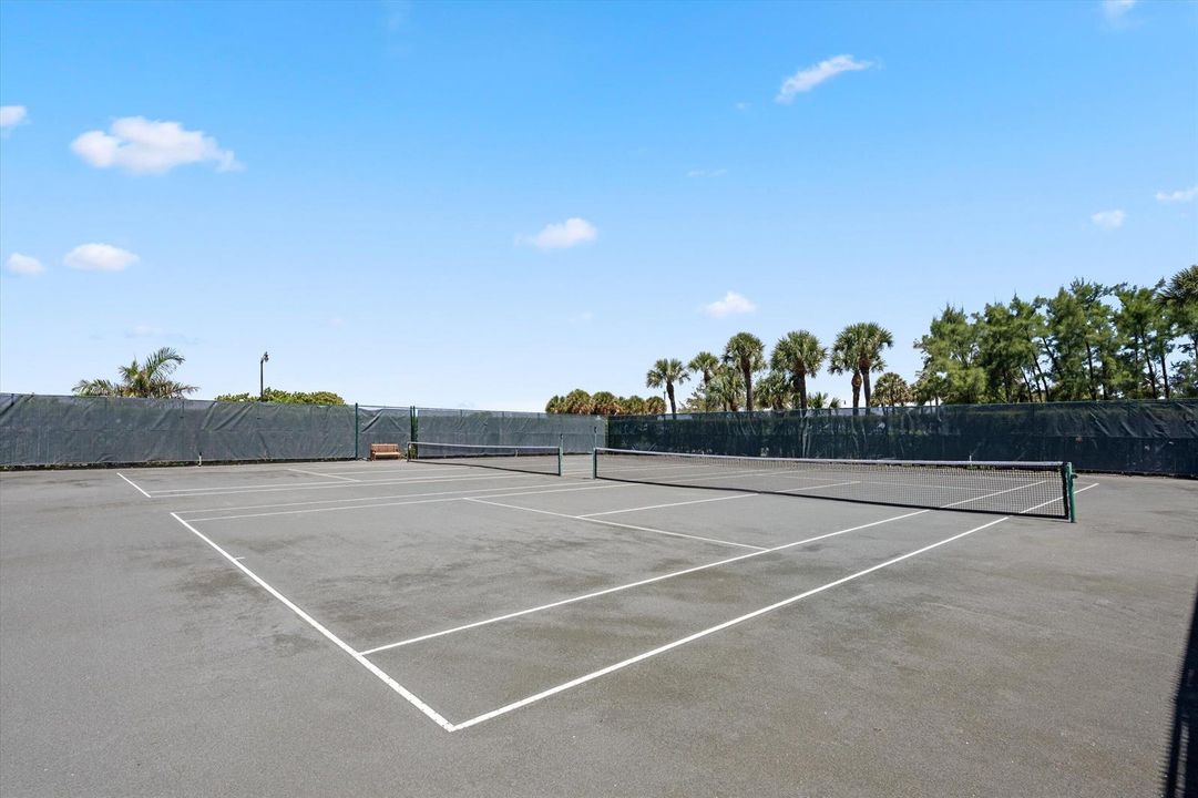 Tennis