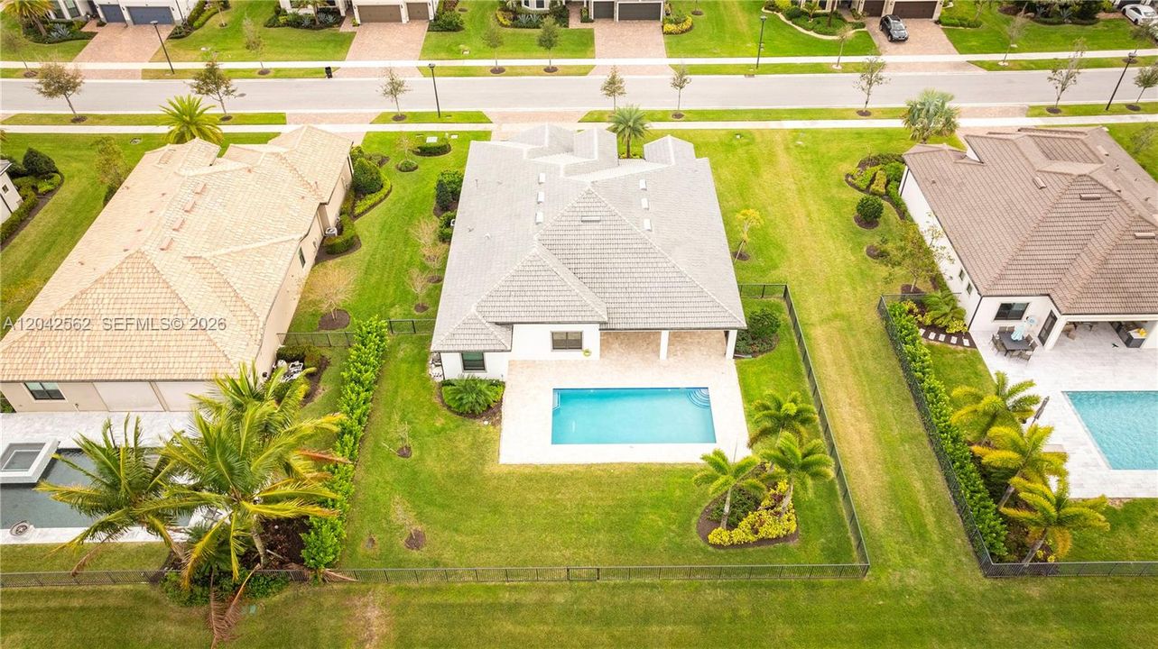 На продажу: $1,350,000 (4 спален, 3 ванн, 3073 Квадратных фут)