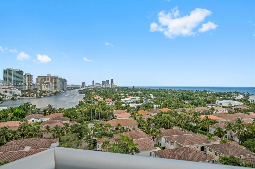 En Venta: $385,000 (1 camas, 1 baños, 1005 Pies cuadrados)