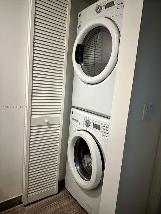 В аренду: $3,600 (1 спален, 1 ванн, 651 Квадратных фут)